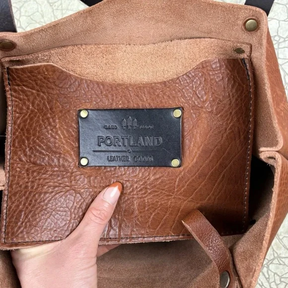 Portland Leather Goods Almost Perfect Medium Leather Tote Bag Nutmeg - Picture 5 of 6